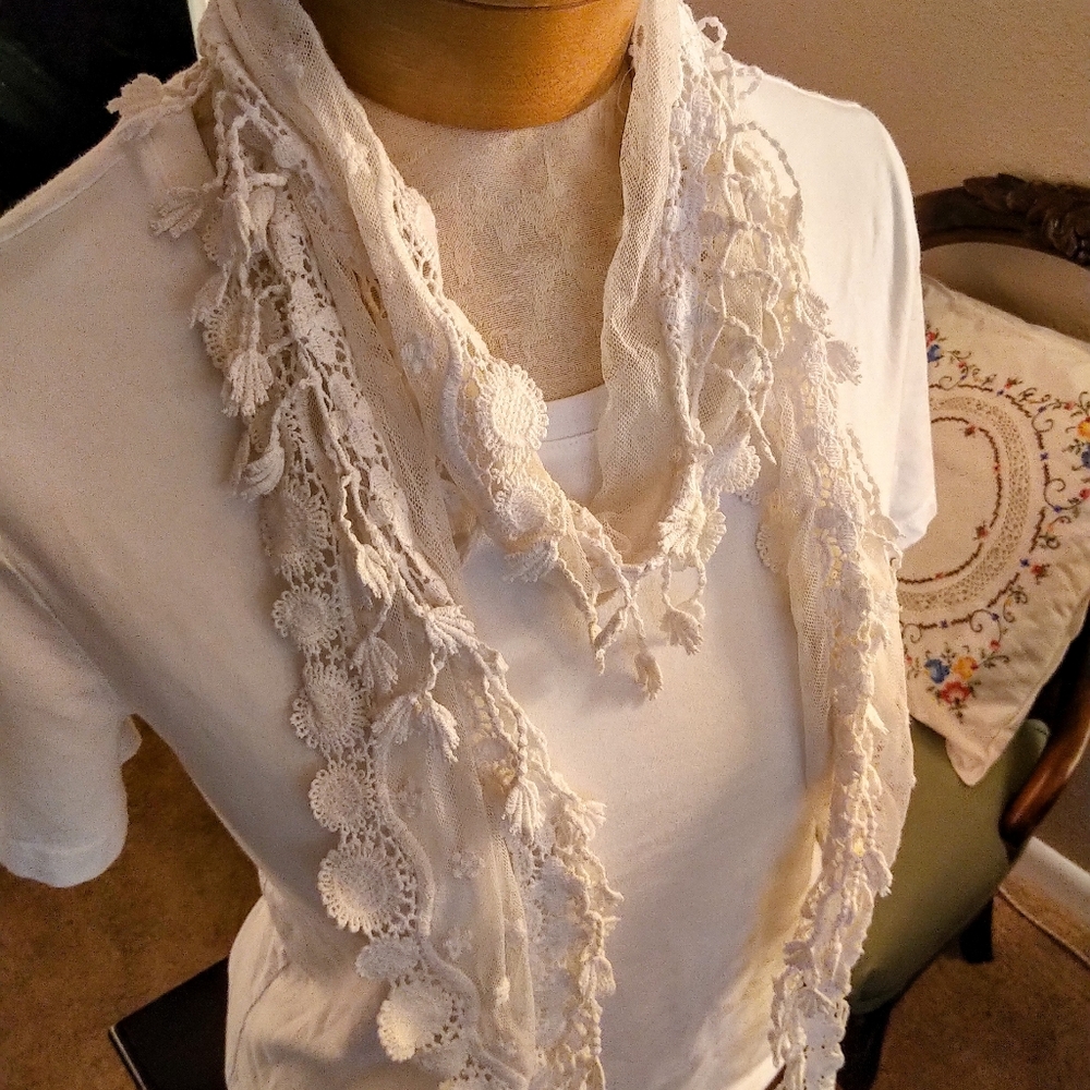 Ryu Accessories Fringe Scarf